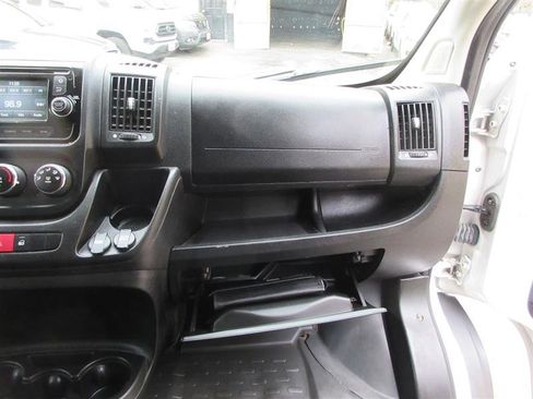 Used 2017 RAM ProMaster 2500 image 20