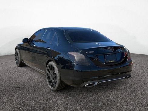 Used 2016 Mercedes-Benz C 300 4MATIC Sedan image 3