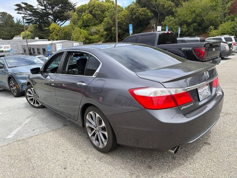 Used 2015 Honda Accord Sport image 4