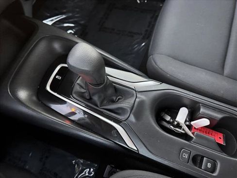 Used 2023 Toyota Corolla LE image 15