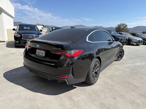 Used 2023 BMW i4 eDrive35 w/ Premium Package RWD image 4