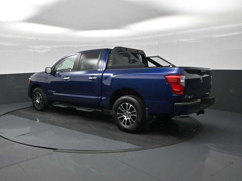 Used 2021 Nissan Titan SV w/ Accessory Utility Package AWD/4WD image 7