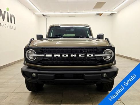 New 2026 Ford Bronco Outer Banks AWD/4WD image 7