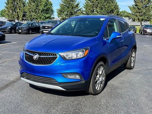 Used 2018 Buick Encore Sport Touring AWD/4WD image 2