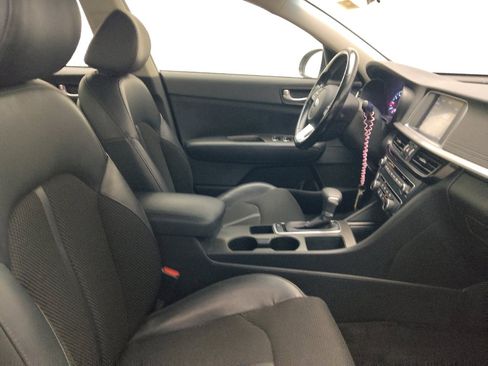 Used 2020 Kia Optima S FWD image 21