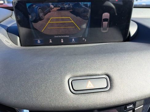 Used 2025 Acura TLX Technology Package image 11