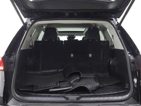 Used 2024 Toyota Grand Highlander Limited image 18