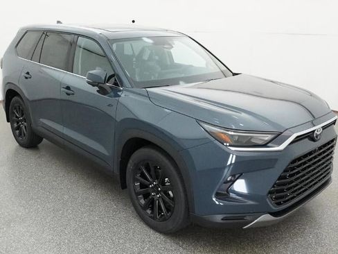 New 2026 Toyota Grand Highlander Limited FWD image 35
