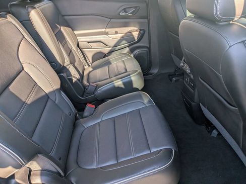 Used 2023 GMC Acadia Denali AWD/4WD image 35