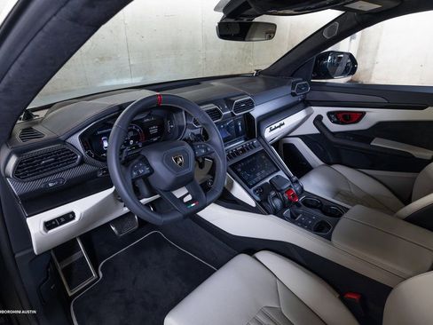 Used 2024 Lamborghini Urus S AWD/4WD image 24