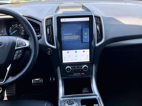 Used 2022 Ford Edge ST-Line w/ Class II Trailer Tow Package AWD/4WD image 7