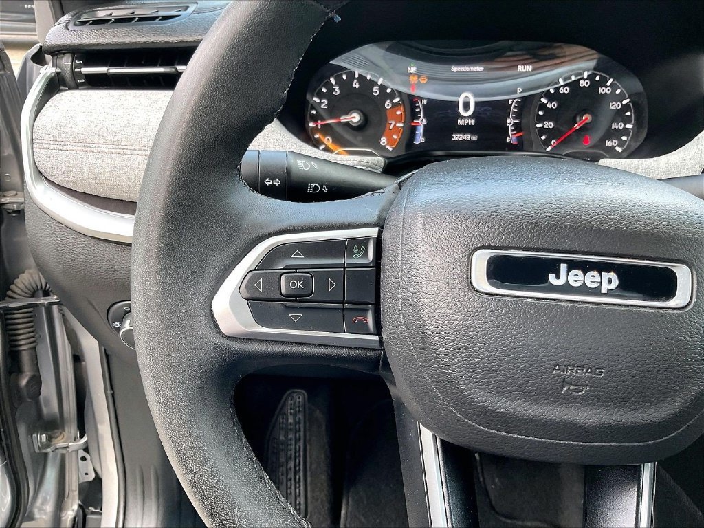Used 2023 Jeep Compass Latitude AWD/4WD image 22