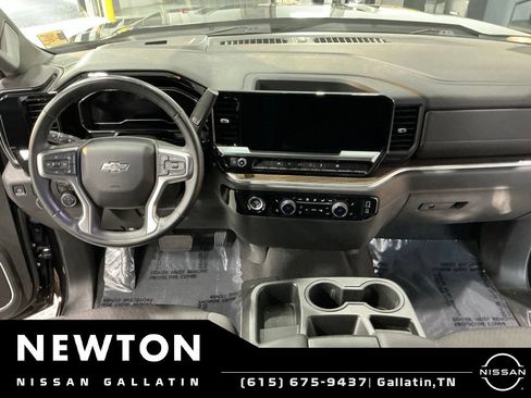 Used 2024 Chevrolet Silverado 1500 RST RWD image 13