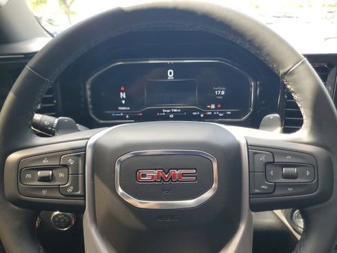 Certified 2025 GMC Sierra 1500 Elevation w/ Elevation Premium Package AWD/4WD image 20