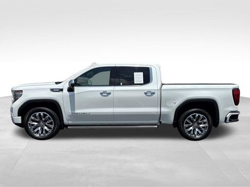 Used 2023 GMC Sierra 1500 Denali w/ Denali Reserve Package AWD/4WD image 2
