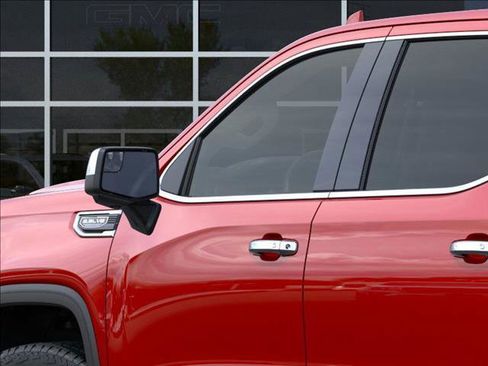 New 2026 GMC Sierra 1500 SLT image 12