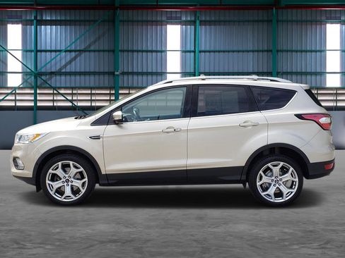 Used 2017 Ford Escape Titanium AWD/4WD image 2