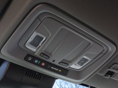 Used 2022 GMC Sierra 1500 Elevation w/ X31 Off-Road Package image 22