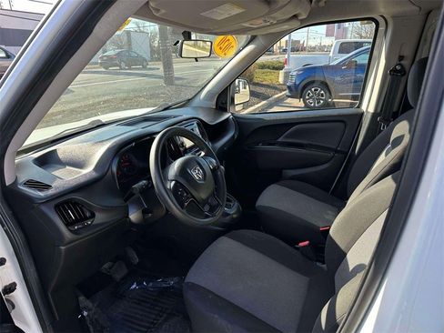 Used 2020 RAM ProMaster City Tradesman image 15