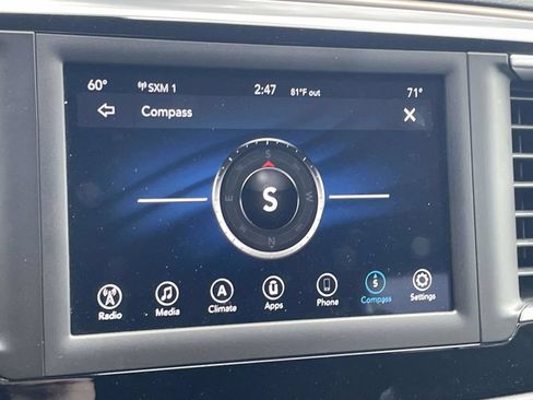 Certified 2018 Chrysler Pacifica Touring Plus FWD image 37