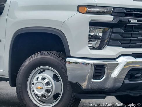 New 2026 Chevrolet Silverado 3500 W/T w/ WT Convenience Package AWD/4WD image 3