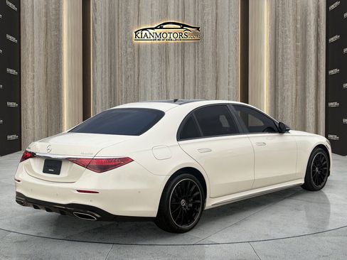 Used 2023 Mercedes-Benz S 580 4MATIC Sedan image 10
