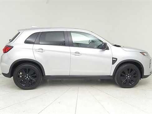 Used 2021 Mitsubishi Outlander Sport LE image 5