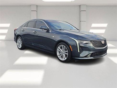 Used 2021 Cadillac CT4 Luxury w/ Cold Weather Package image 7