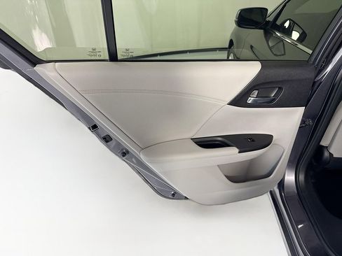 Used 2013 Honda Accord EX-L image 26