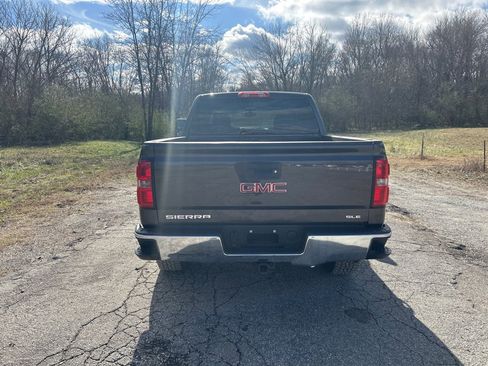 Used 2015 GMC Sierra 1500 SLE w/ SLE Value Package image 4