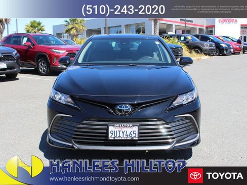 Used 2023 Toyota Camry LE w/ Convenience Package image 4