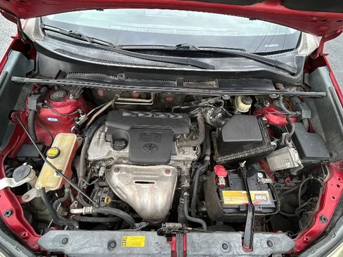 Used 2014 Toyota RAV4 Limited w/ Technology Package image 46