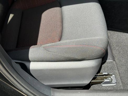 Used 2026 Toyota Corolla SE w/ SE Premium Package FWD image 23