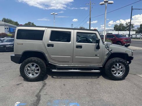 Used 2004 HUMMER H2 image 5