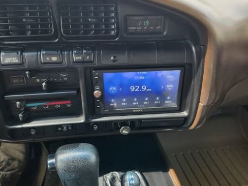 Used 1992 Toyota Land Cruiser AWD/4WD image 22