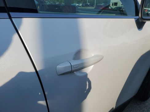 Certified 2025 Nissan Pathfinder SL AWD/4WD image 17