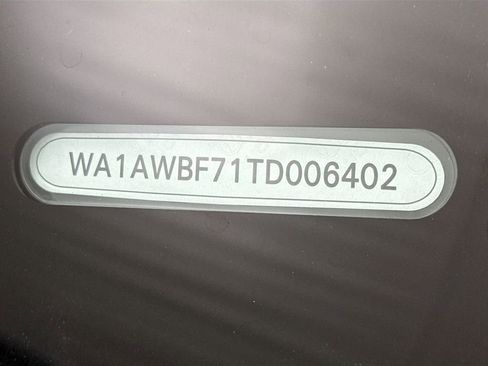 New 2026 Audi SQ7 Premium Plus image 34