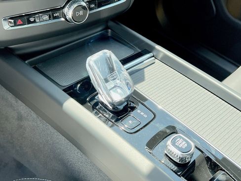 New 2026 Volvo XC60 T8 Polestar image 22