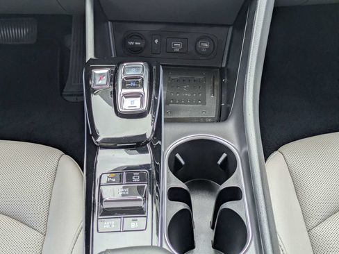 Used 2020 Hyundai Sonata Limited FWD image 17