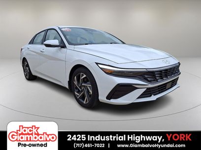 Certified 2025 Hyundai Elantra Limited