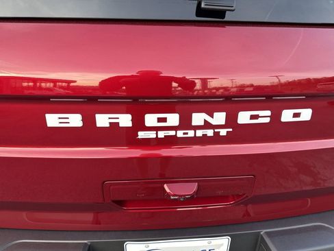 New 2025 Ford Bronco Sport Heritage w/ Convenience Package AWD/4WD image 6