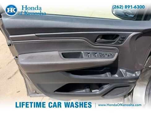 Used 2018 Honda Odyssey Touring image 6