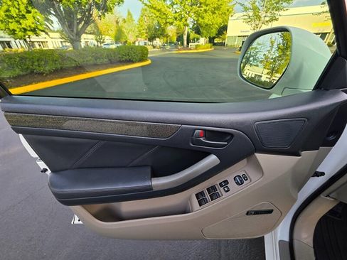 Used 2005 Toyota 4Runner Limited image 49