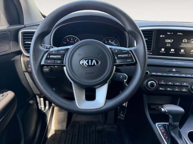 Used 2022 Kia Sportage LX AWD/4WD image 17