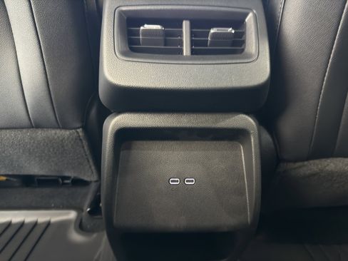 New 2026 Chevrolet Equinox EV RS image 7