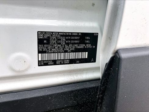 Certified 2024 Toyota RAV4 XLE image 6