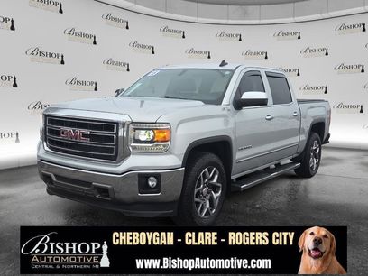 Used 2015 GMC Sierra 1500 SLT w/ SLT Crew Cab Value Package