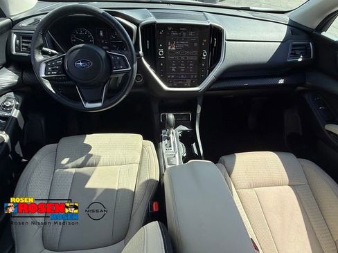 Used 2025 Subaru Ascent Premium AWD/4WD image 7