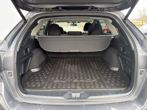 Used 2025 Subaru Outback Premium AWD/4WD image 24