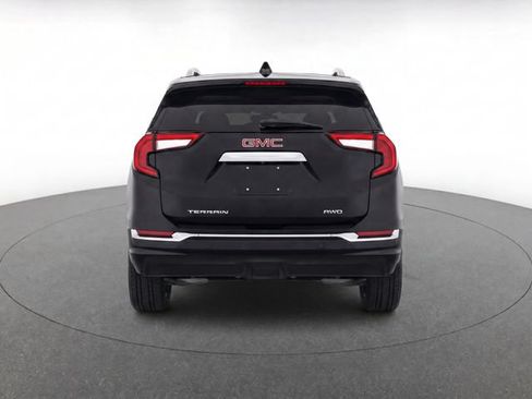 Used 2023 GMC Terrain Denali w/ Black Diamond Edition AWD/4WD image 7